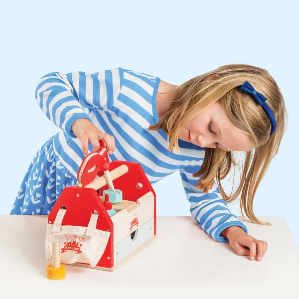 LE TOY VAN ΕΡΓΑΛΕΙΟΘΗΚΗ + ΕΡΓΑΛΕΙΑ 11 τεμ.