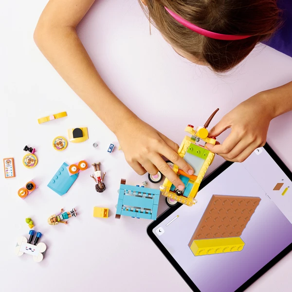 LEGO® FRIENDS ΒΑΝΑΚΙ ΜΕ ΑΞΕΣΟΥΑΡ ΚΑΤΟΙΚΙΔΙΩΝ