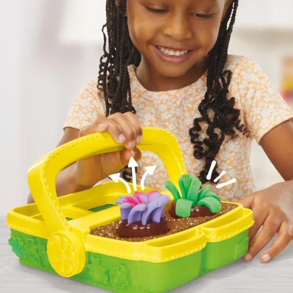 PLAY-DOH BLOOMING FLOWERS PLAYSET