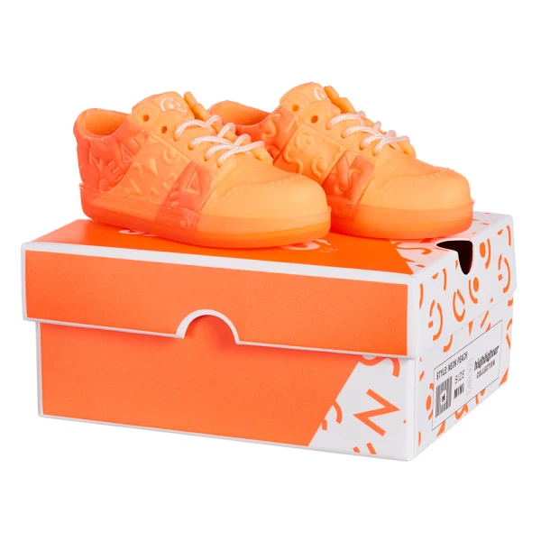 MINIVERSE MAKE IT MINI SNEAKERS 