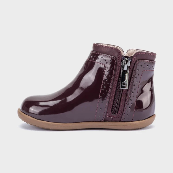 MAYORAL BOOTS PATENT EFFECT POMEGRANATE 