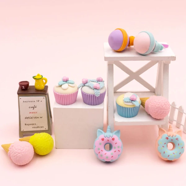 FANCY ERASER SET DELICIOUS DESSERTS - 4 DESIGNS