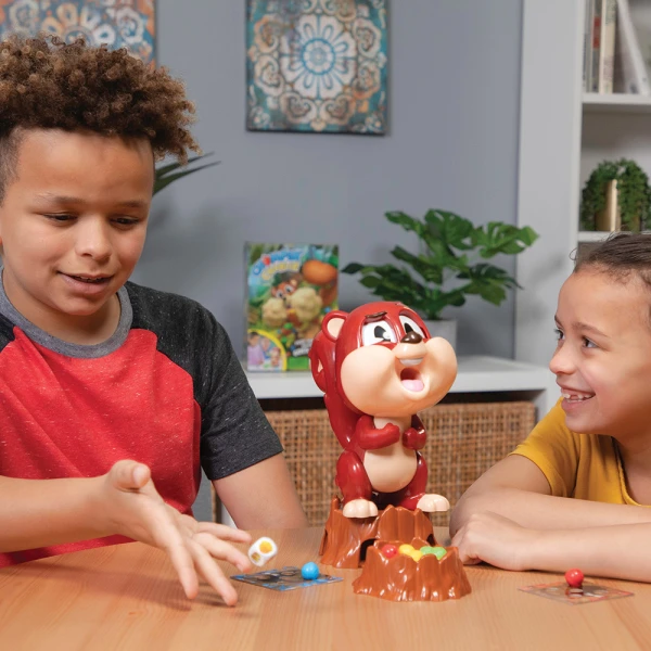 AS GAMES BOARD GAME SQUIRREL YUM YUM FOR AGES 4+ AND 2-4 PLAYERS