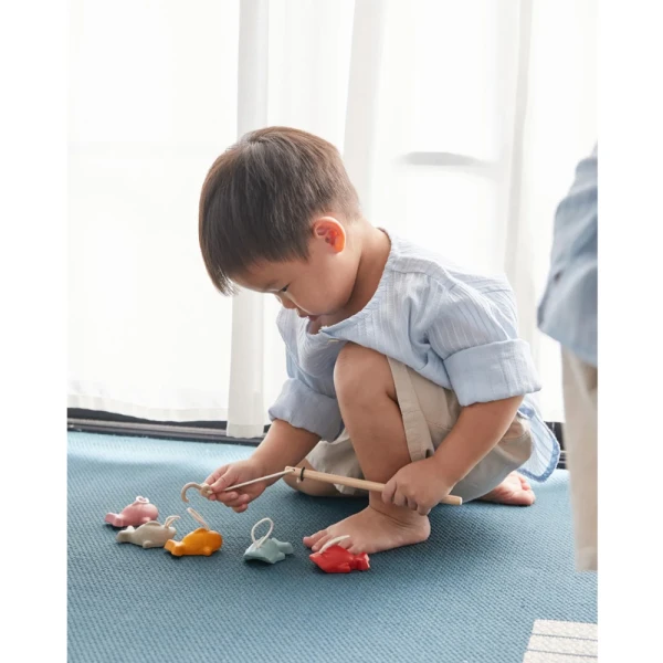 PLAN TOYS WOODEN FISHING GAME