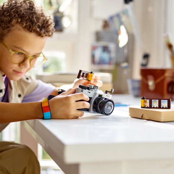 LEGO® CREATOR RETRO CAMERA