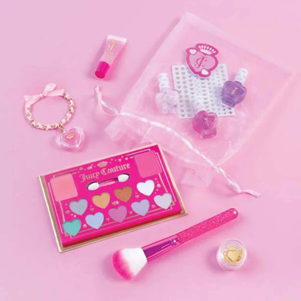 MAKE IT REAL JUICY COUTURE LUXE COSMETIC SET