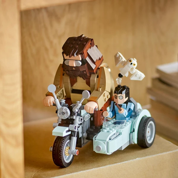 LEGO® HARRY POTTER™ ΒΟΛΤΑ ΤΟΥ ΧΑΓΚΡΙΝΤ™ & ΤΟΥ ΧΑΡΙ ΜΕ ΜΟΤΟΣΙΚΛΕΤΑ