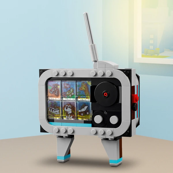 LEGO® CREATOR RETRO CAMERA