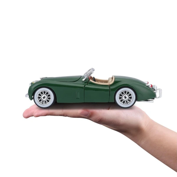 BBURAGO 1:24 JAGUAR XK120 ROADSTER (1951) GREEN