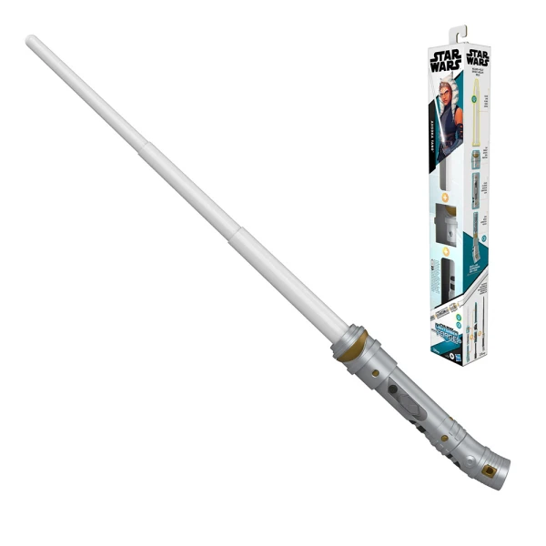 STAR WARS LIGHTSABERS FORGE BLADESMITH AHSOKA TANO
