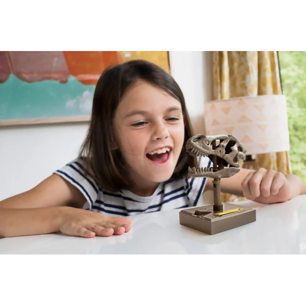 4M ΚΑΤΑΣΚΕΥΗ ΚΡΑΝΙΟ T-REX ΜΕ ΗΧΟ