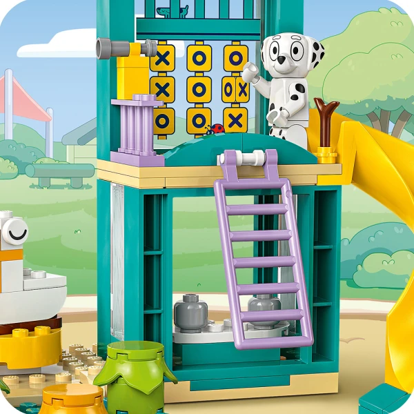 LEGO® BLUEY PLAYGROUND FUN WITH BLUEY & CLOE