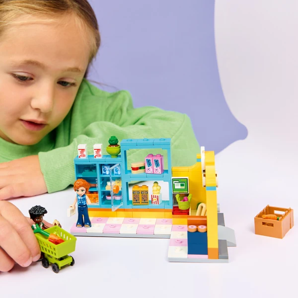 LEGO® FRIENDS HEARTLAKE CITY CONVENIENCE STORE