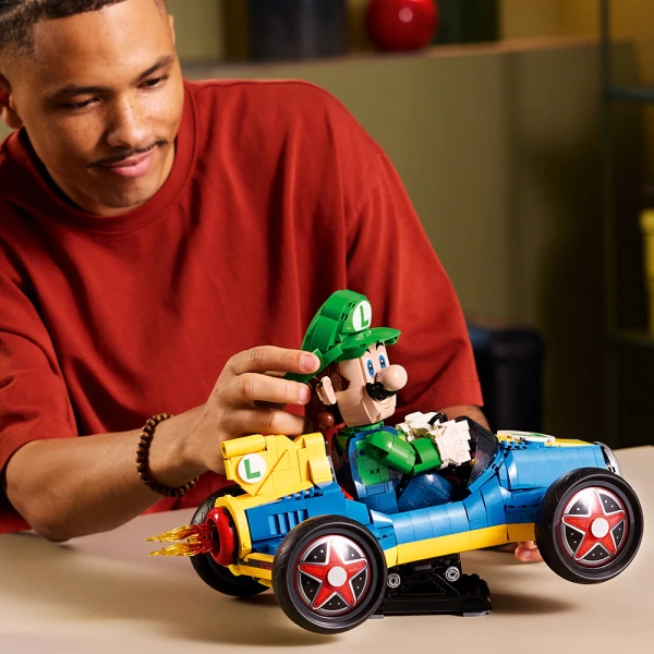 LEGO® SUPER MARIO™ MARIO KART™ ΛΟΥΪΤΖΙ & MACH 8