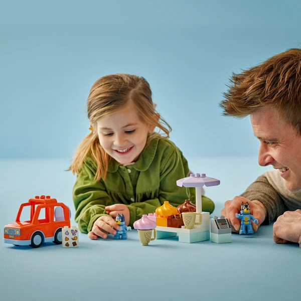 LEGO® DUPLO® BLUEY ICE CREAM TRIP WITH BLUEY