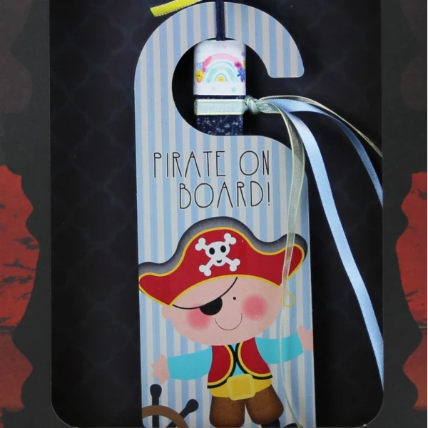 SYNCHRONIA HANDMADE CANDLE 30 cm DOOR HANGER - PIRATE