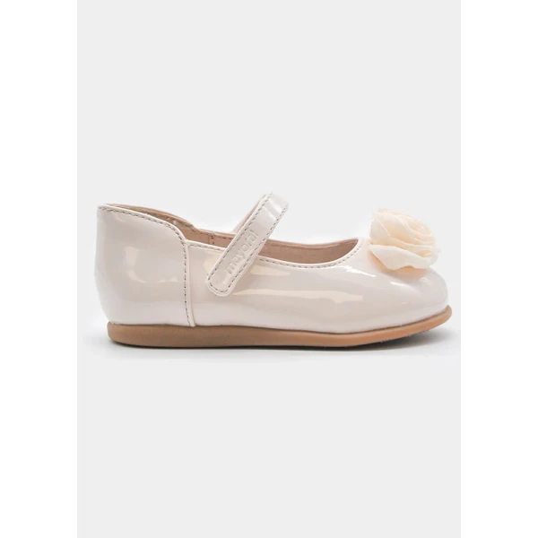MAYORAL BALLET FLATS PATENT NEUTRAL 