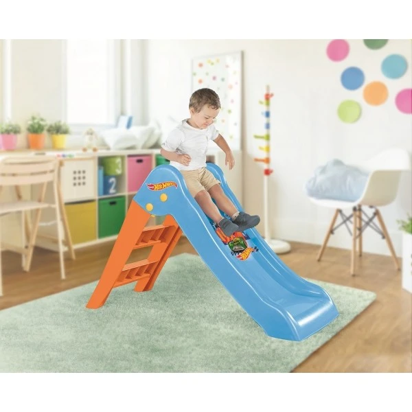 DOLU BARBIE SLIDE HOT WHEELS
