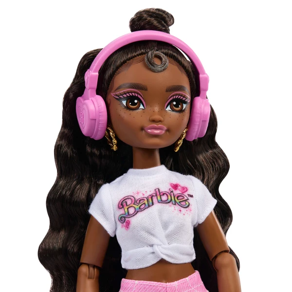 BARBIE DREAM BESTIES ROLLER SKATE - ΚΟΥΚΛΑ BARBIE BROOKLYN