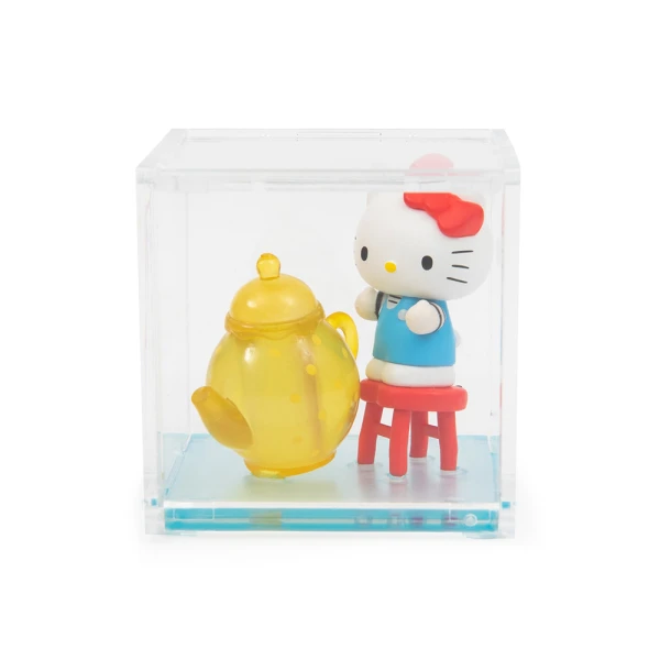 HELLO KITTY MINI BOX ΦΙΓΟΥΡΕΣ BIG APPLE 5 εκ. ΕΚΠΛΗΞΗ