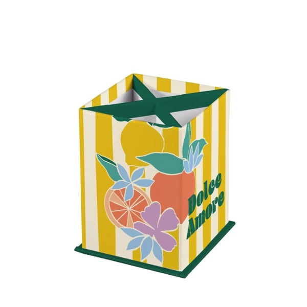 D. AMORE PENCIL HOLDER 8.5X8.5X11 cm.