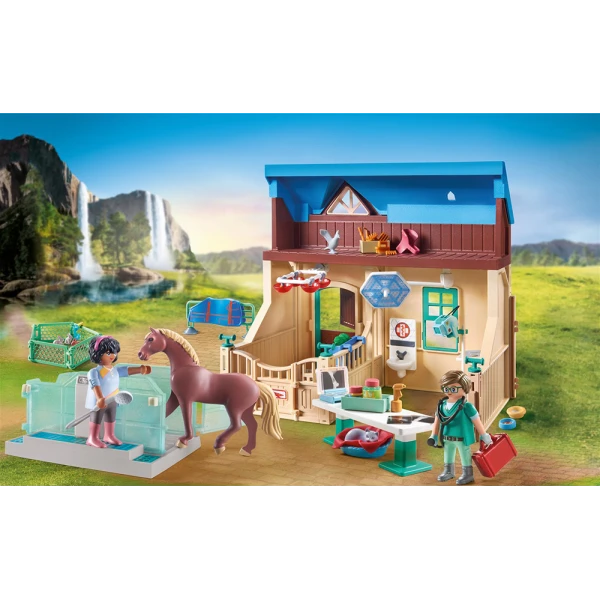 PLAYMOBIL HORSES OF THE WATERFALL RIDING THERAPY AND VETERINARY PRACTICE