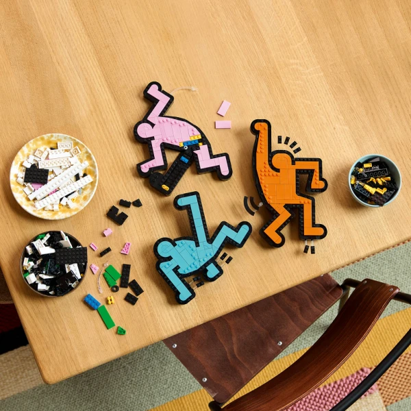 LEGO® ART KEITH HARING – DANCING FIGURES