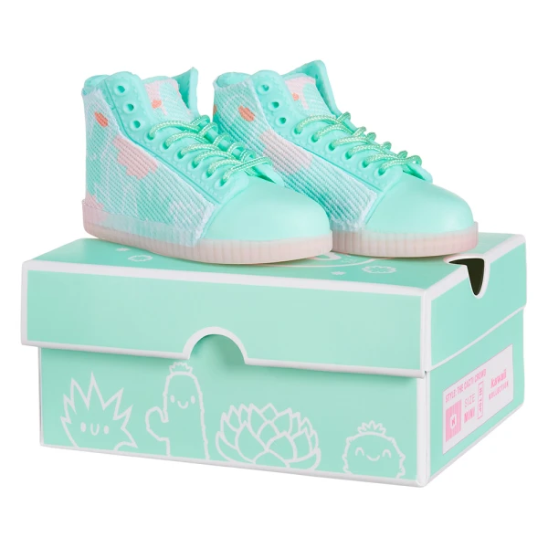 MINIVERSE MAKE IT MINI SNEAKERS 