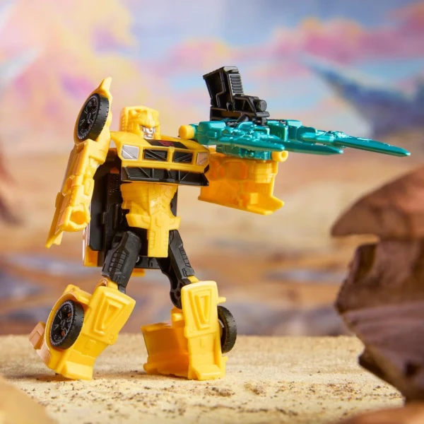 TRANSFORMERS CYBERWORLD ARMORED CYBER CHANGERS - ΦΙΓΟΥΡΑ BUMBLEBEE