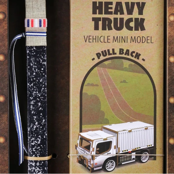 SYNCHRONIA HANDMADE CANDLE 30 cm WOODEN MODEL PULL BACK - HEAVY TRUCK