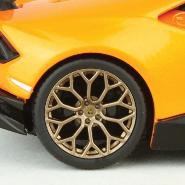BBURAGO 1:24 LAMBORGHINI HURACAN PERFORMANTE ORANGE