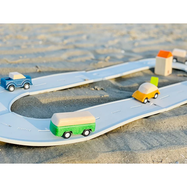 PLAN TOYS RUBBER ROAD AND TRAIN SET