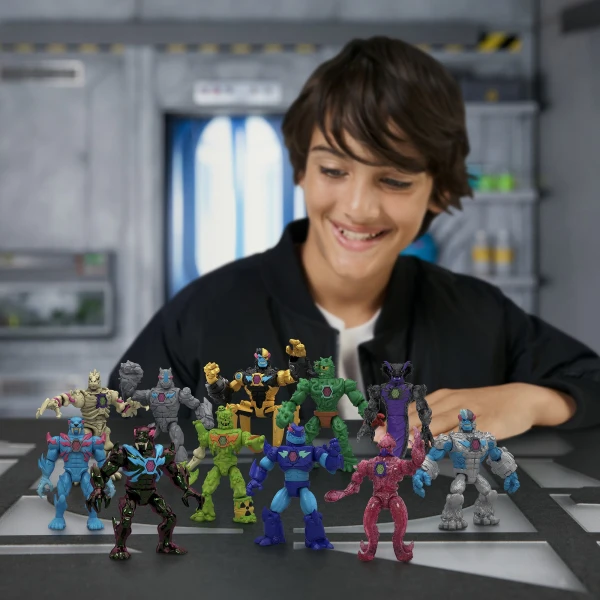 MR. BEAST LAB 1 FIGURES HYBRID SURPRISE