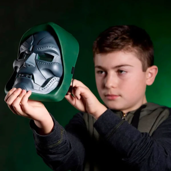 MARVEL AVENGERS MV5 ΗΛΕΚΤΡΟΝΙΚΗ ΜΑΣΚΑ DOCTOR DOOM POWER SURGE FX
