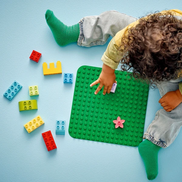 LEGO® DUPLO® ΠΡΑΣΙΝΗ ΒΑΣΗ ΚΑΤΑΣΚΕΥΩΝ