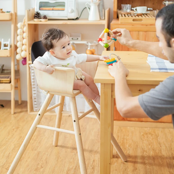PLAN TOYS ΞΥΛΙΝΟ ΚΑΡΕΚΛΑΚΙ ΦΑΓΗΤΟΥ ΜΑΥΡΟ