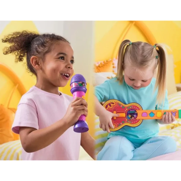 DORA\'S MICROPHONE