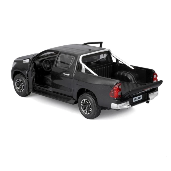 MAISTO 1:27 SPECIAL EDITION TOYOTA HILUX BLACK