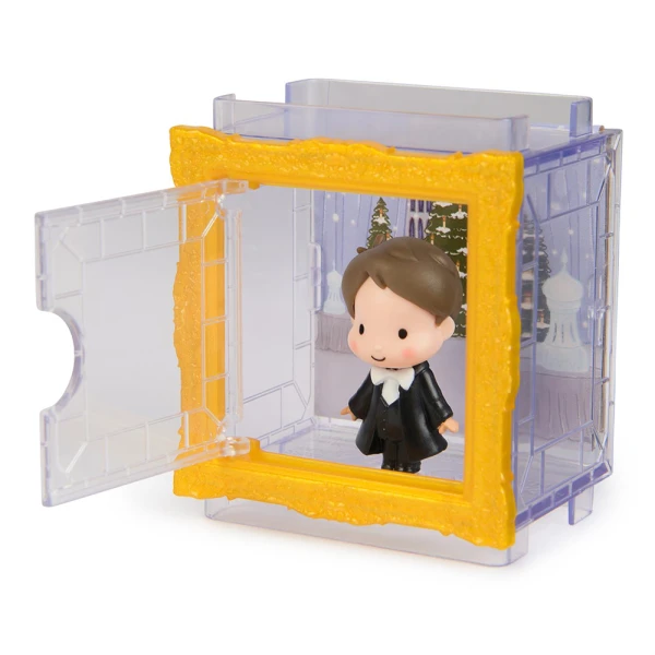 WIZARDING WORLD HARRY POTTER SURPRISE MINI COLLECTIBLE CHARACTERS