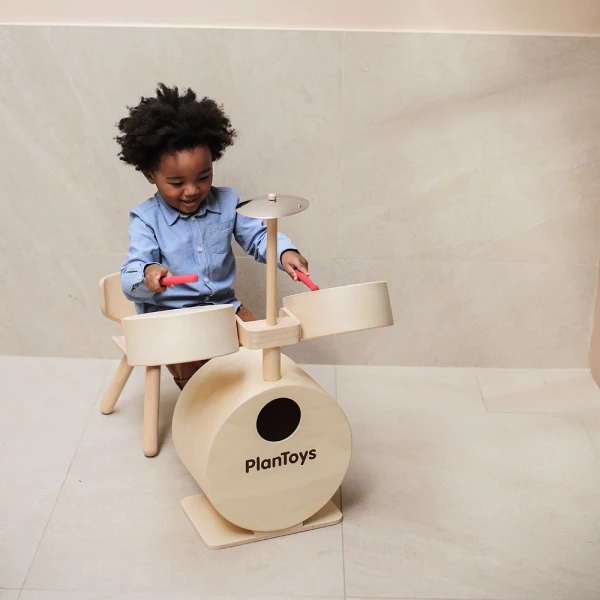 PLAN TOYS ΞΥΛΙΝΟ ΠΑΙΧΝΙΔΙ ΝΤΡΑΜΣ