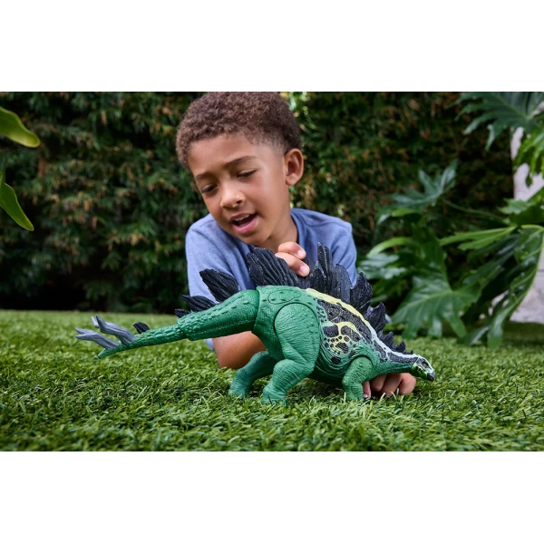 JURASSIC WORLD SURVIVAL GIGANTIC THRASHERS - STEGOSAURUS
