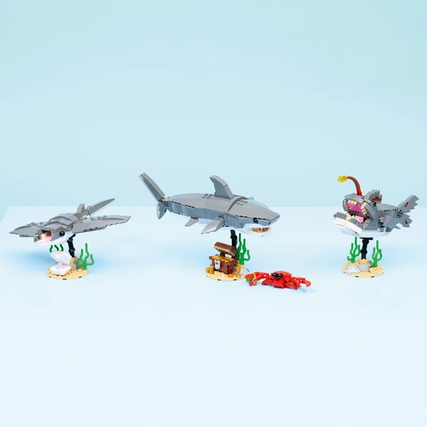 LEGO® CREATOR ΆΓΡΙΟΣ ΚΑΡΧΑΡΙΑΣ ΜΕ ΣΕΝΤΟΥΚΙ ΘΗΣΑΥΡΟΥ