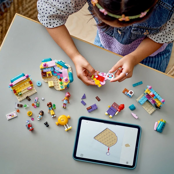LEGO® FRIENDS ΚΑΤΑΣΤΗΜΑ ΜΕ ΖΑΧΑΡΩΤΑ ΤΗΣ ΧΑΡΤΛΕΪΚ ΣΙΤΥ