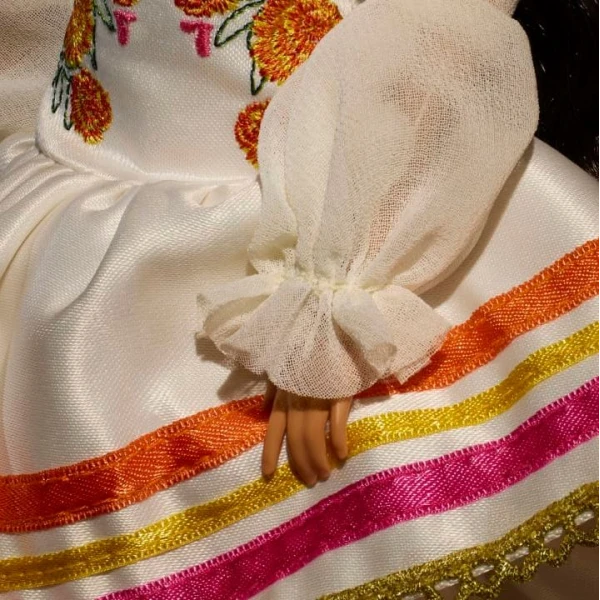 COLLECTIBLE DOLL BARBIE - DIA DE LOS MUERTOS