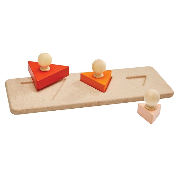 PLAN TOYS ΞΥΛΙΝΟ ΠΑΖΛ ΜΕ ΤΡΙΓΩΝΑ