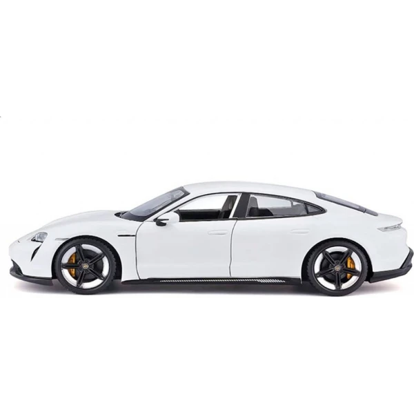 BBURAGO 1:24 PORSCHE TAYCAN TURBO S WHITE