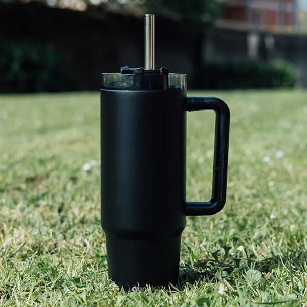 QUOKKA STAINLESS STEEL THERMAL ΚΟΥΠΑ ΜΕ ΚΑΛΑΜΑΚΙ & ΛΑΒΗ 950ml STREAM BLACK