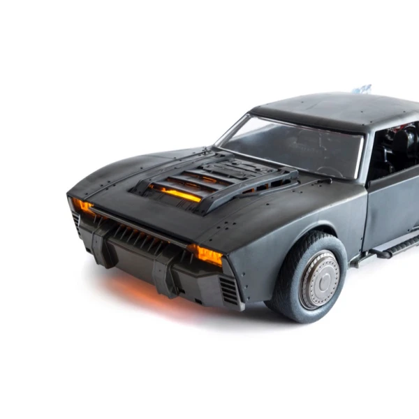 BATMAN MOVIE BATMOBILE WITH FIGURE 10 cm