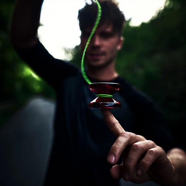 YOYO ARROW RED