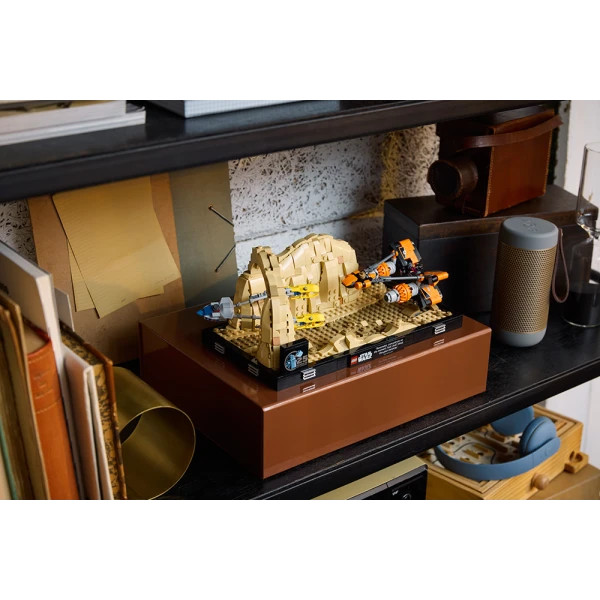 LEGO® STAR WARS™ ΔΙΟΡΑΜΑ ΑΚΑΤΟΔΡΟΜΙΑΣ™ ΣΤΟ ΜΟΣ ΈΣΠΑ